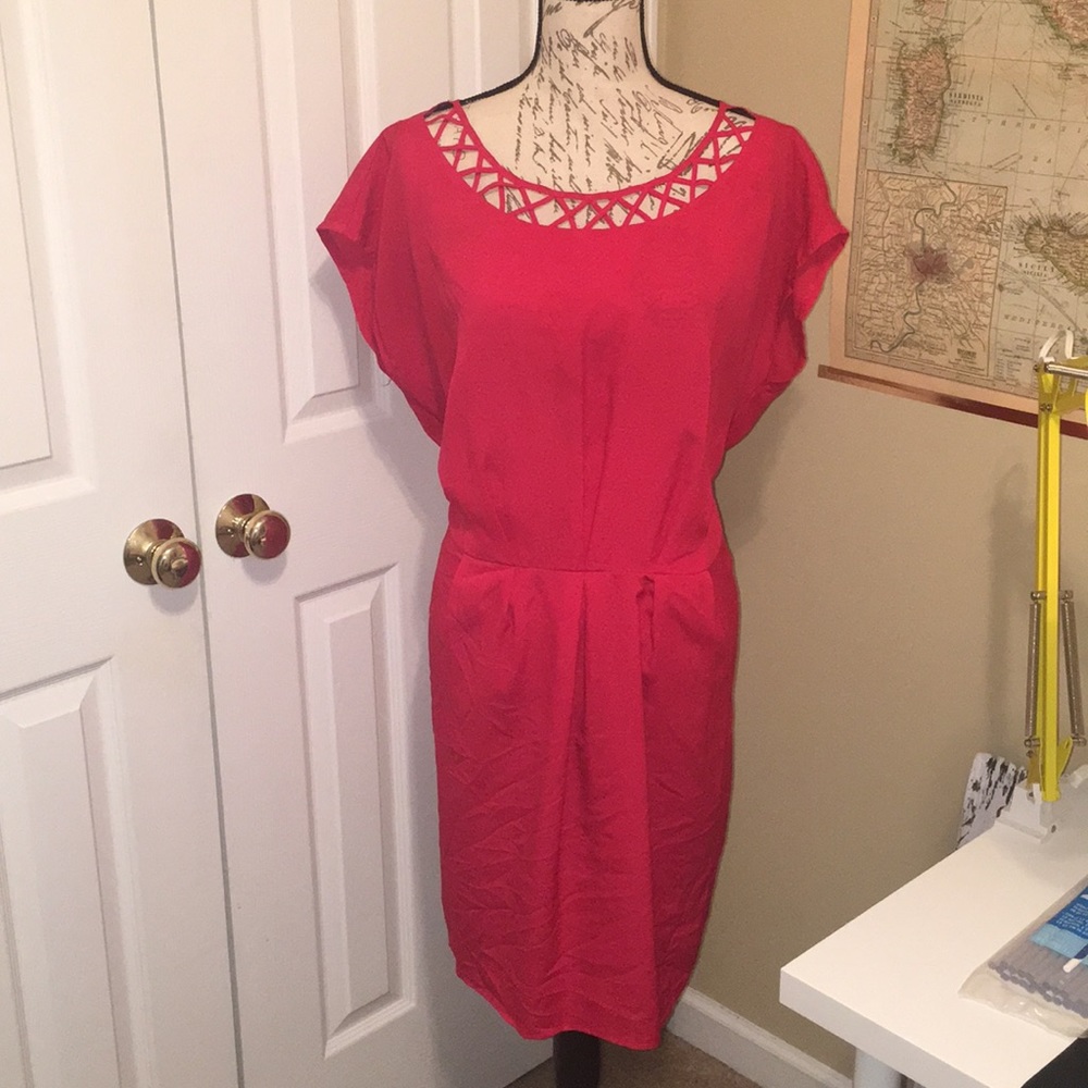 Red “Date Night” dress 👗